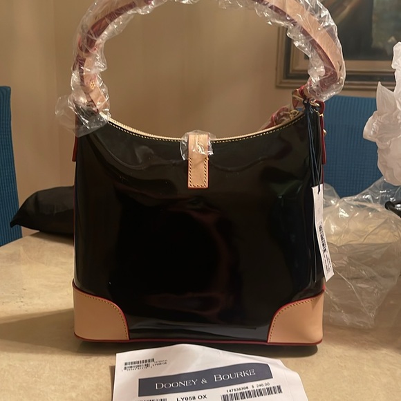 Dooney & Bourke Claremont Black Onyx Patent Leather & leather combo. Hobo NWT - Picture 2 of 5